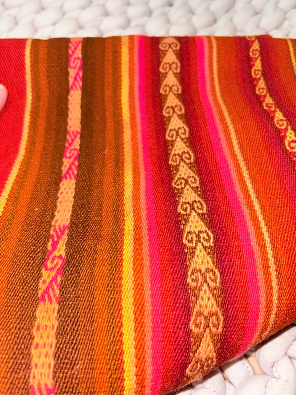 Vintage Peruvian Textile - Picture 11 of 12
